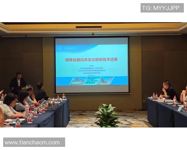 杭州网球队的战术调整与球员表现分析及未来发展展望 杭州网球队的战术调整与球员表现分析及未来发展展望