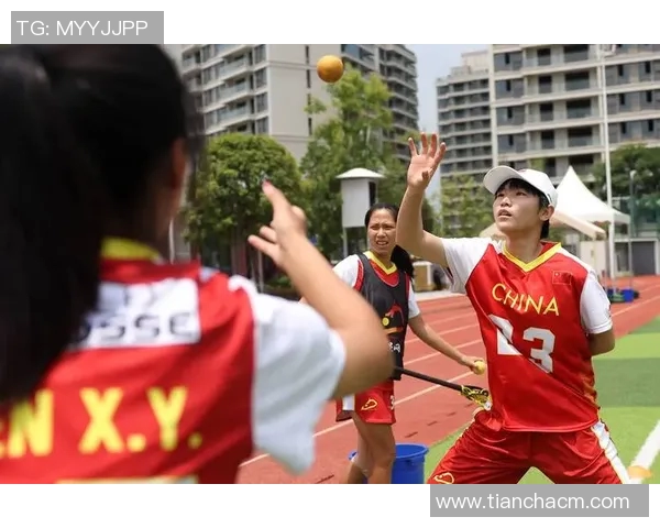 杭州网球队转型之路:从传统训练到现代化发展新模式解析 杭州网球队转型之路:从传统训练到现代化发展新模式解析