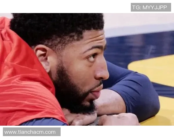 朗斯与拉华尔激战正酣谁能在法甲赛场上笑到最后