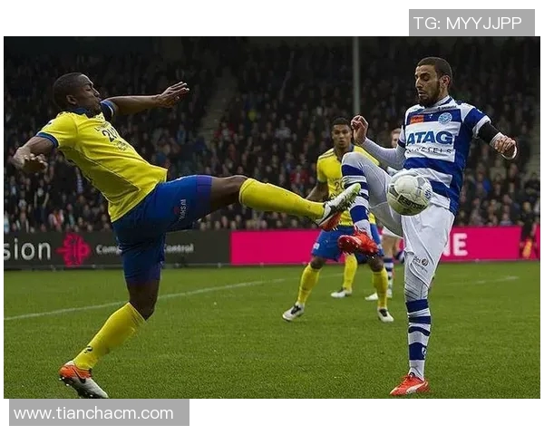 鹿特丹斯巴达主场迎战格拉夫夏普争夺联赛关键三分的激烈对决