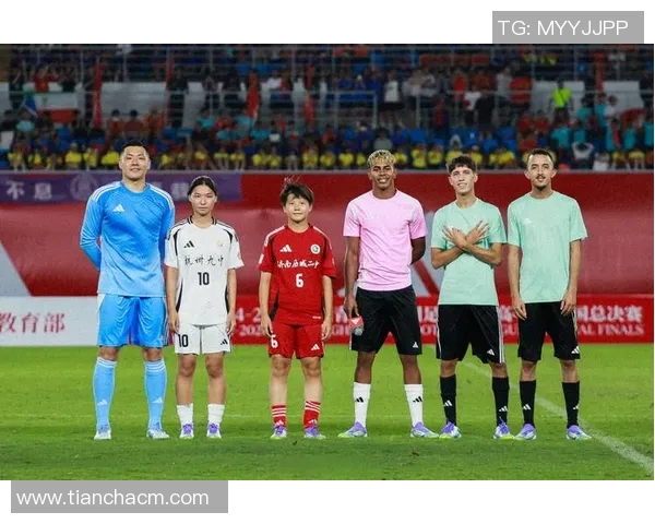 劳塔罗的崛起:从青涩少年到世界足坛的闪耀明星