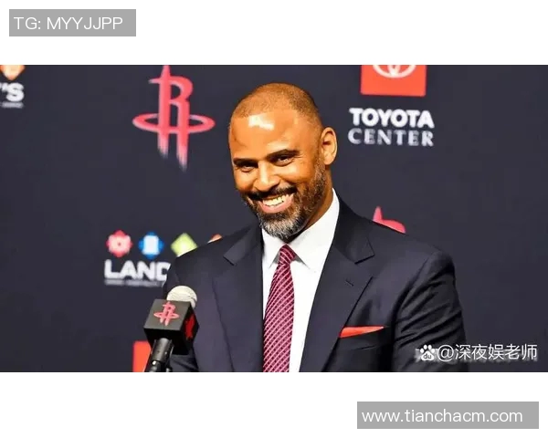 火箭队与雄鹿队激战正酣双方球员展现精彩表现引发球迷热议